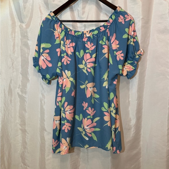 Les Amis Off-Shoulder Floral Blouse – Made in USA – Size M - Picture 2 of 7
